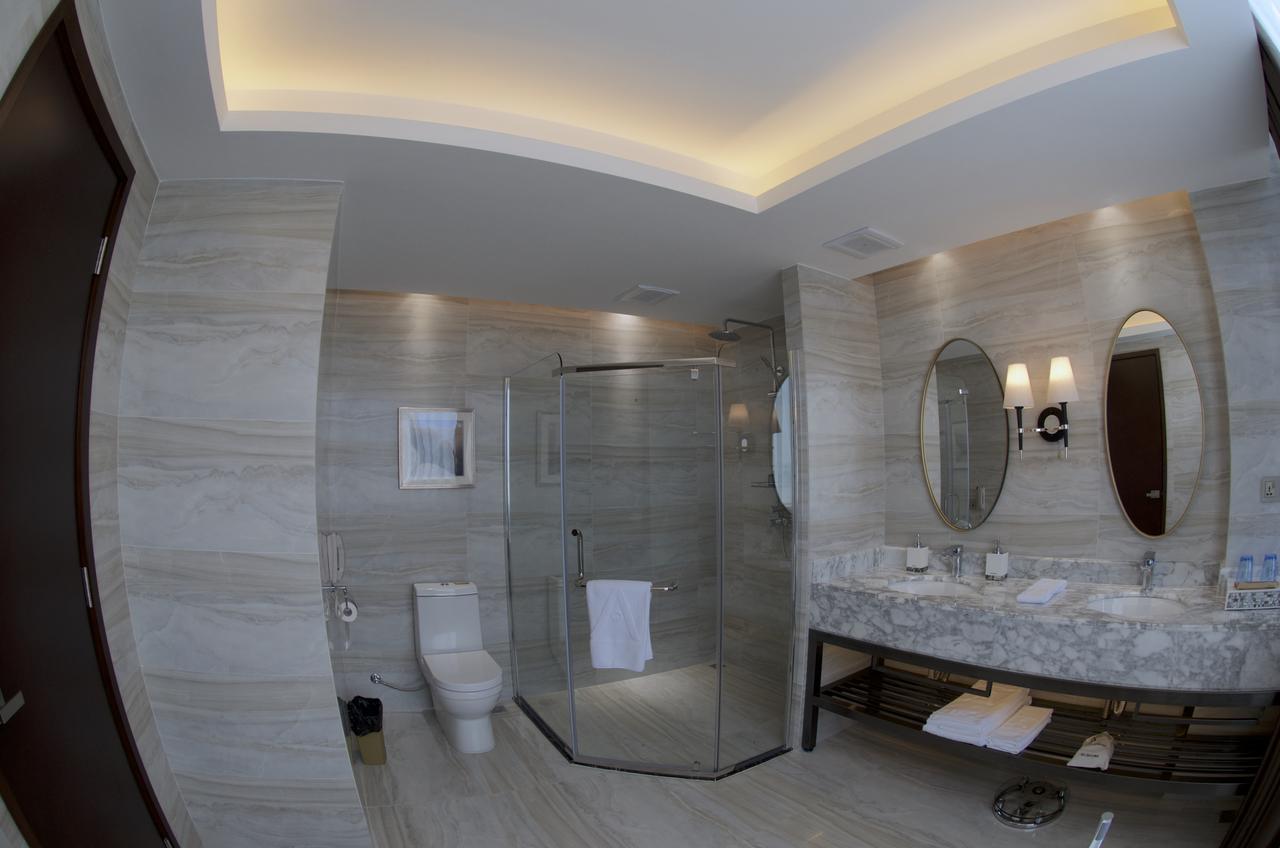 New England Atlantic Lumley Hotel מראה חיצוני תמונה