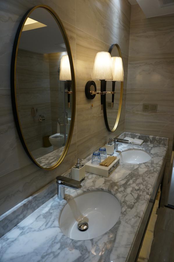 New England Atlantic Lumley Hotel מראה חיצוני תמונה